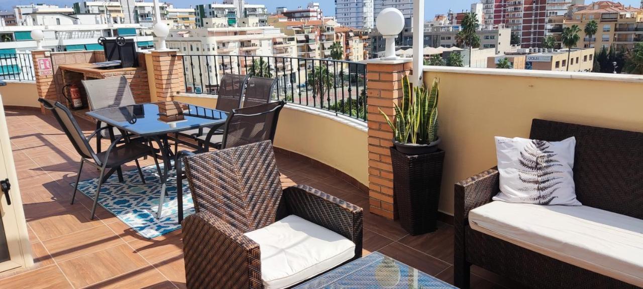 Atico Olimpo Apartment Torre Del Mar Bagian luar foto