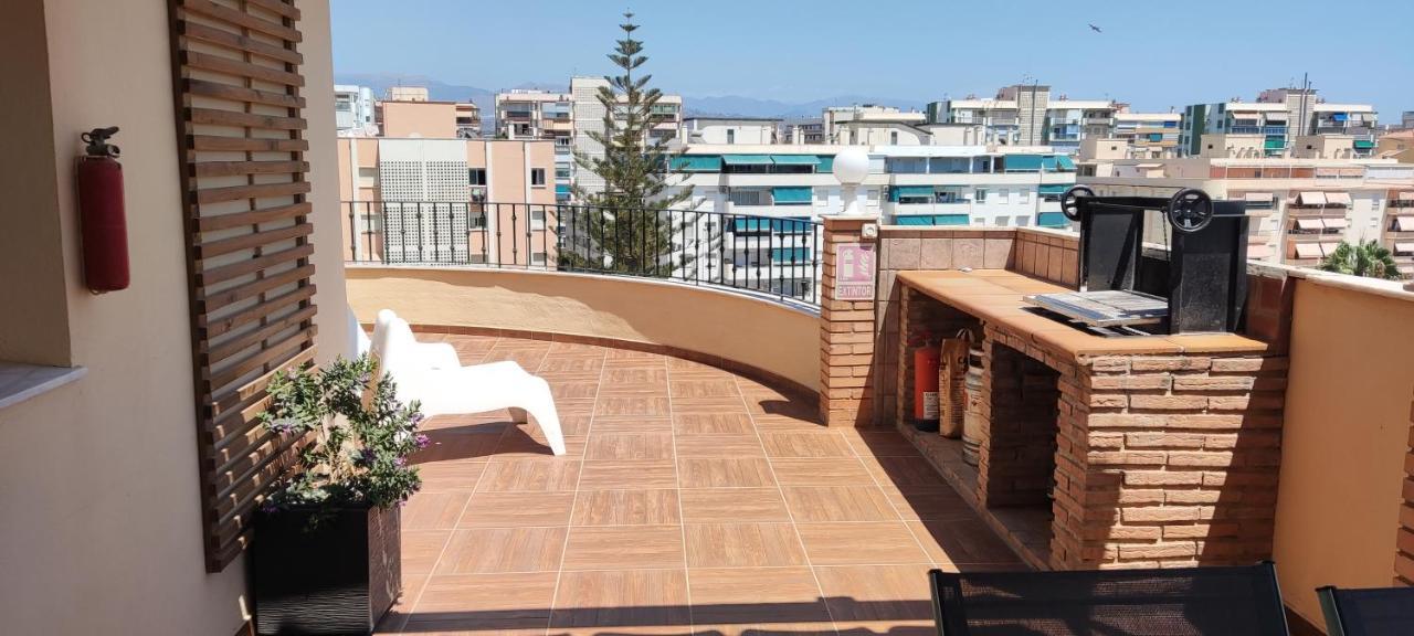 Atico Olimpo Apartment Torre Del Mar Bagian luar foto