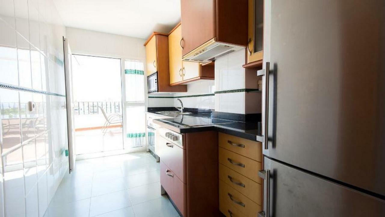 Atico Olimpo Apartment Torre Del Mar Bagian luar foto